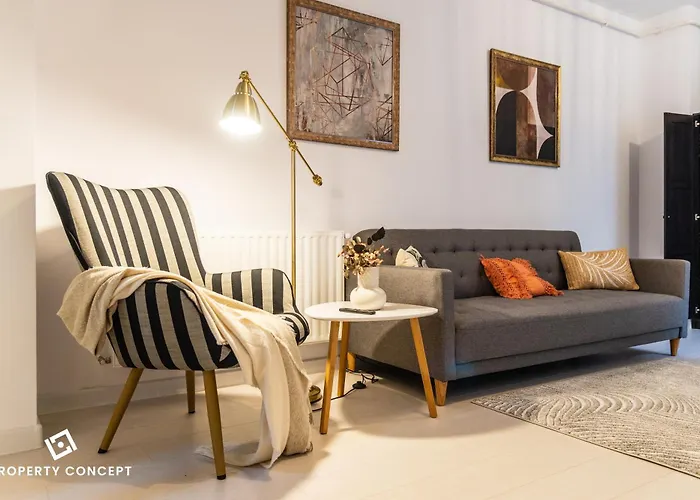 Central Residence Apartment 912
